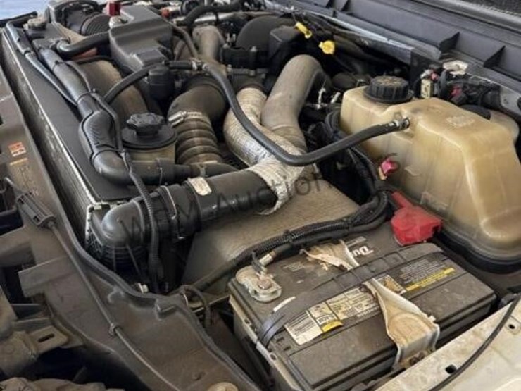 2012-ford-f550-image-16