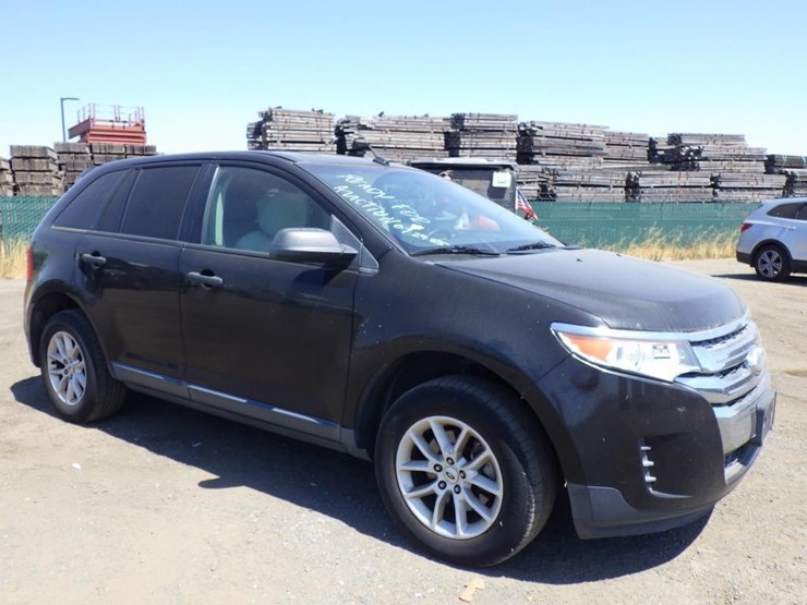 2013-ford-edge-image-2