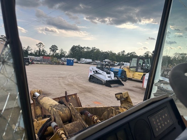 caterpillar-918f-image-53