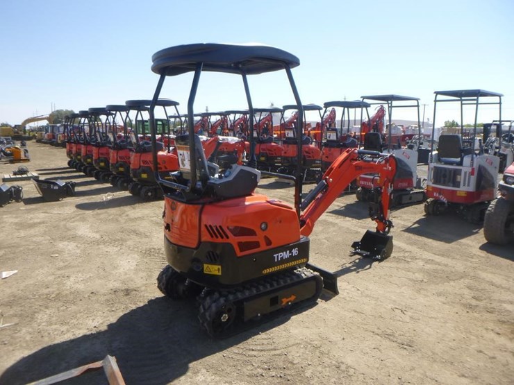 2025-tpm-16-hydraulic-excavator-image-3