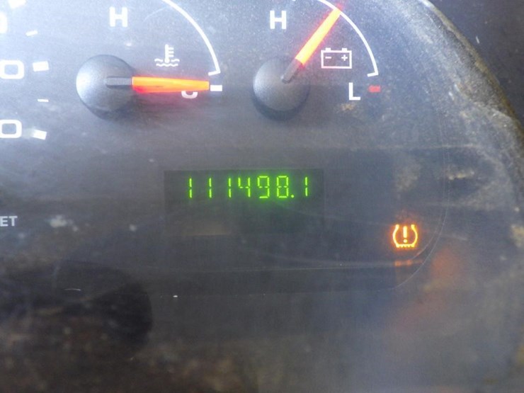2008-ford-econoline-350-image-13