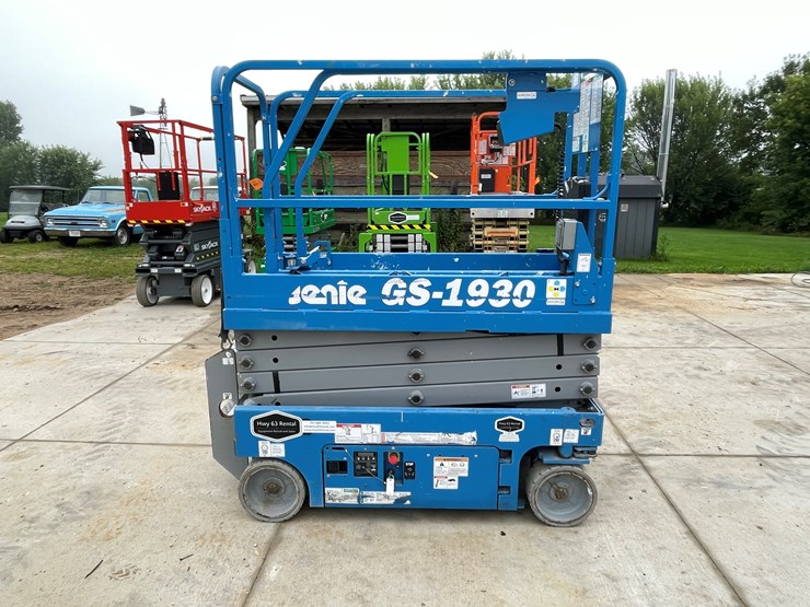 2016-genie-gs1930-image-4