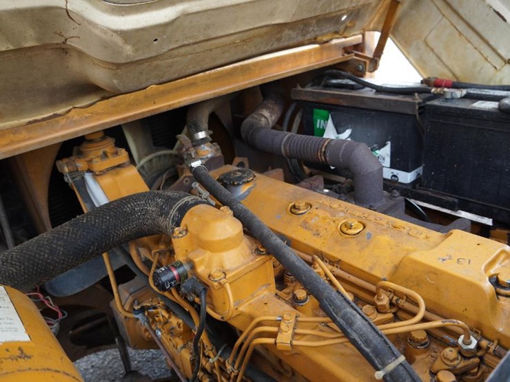 #302-•-komatsu-fd40-forklift-image-48