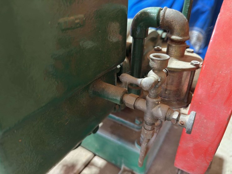 1.5hp-ellis-gas-engine-image-9