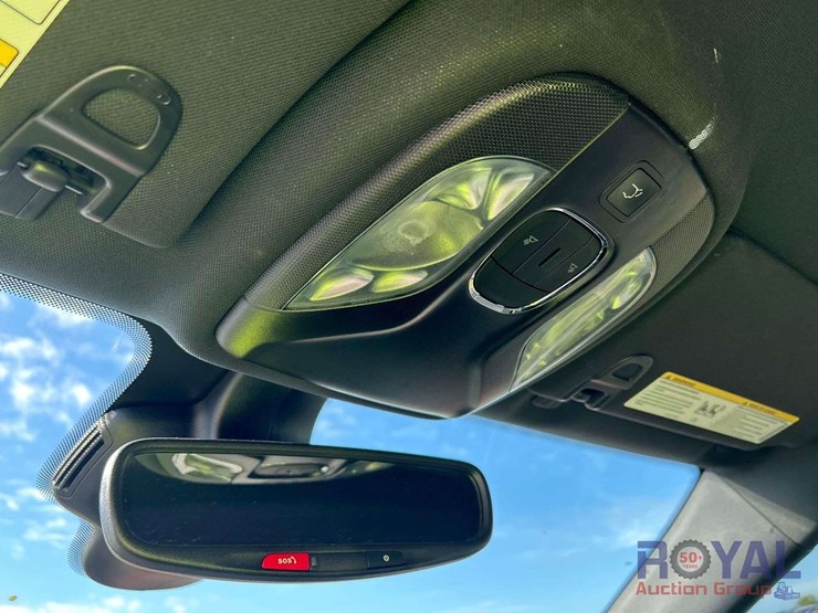 2023-jeep-compass-image-21