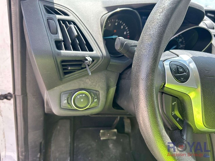 2015-ford-escape-image-14