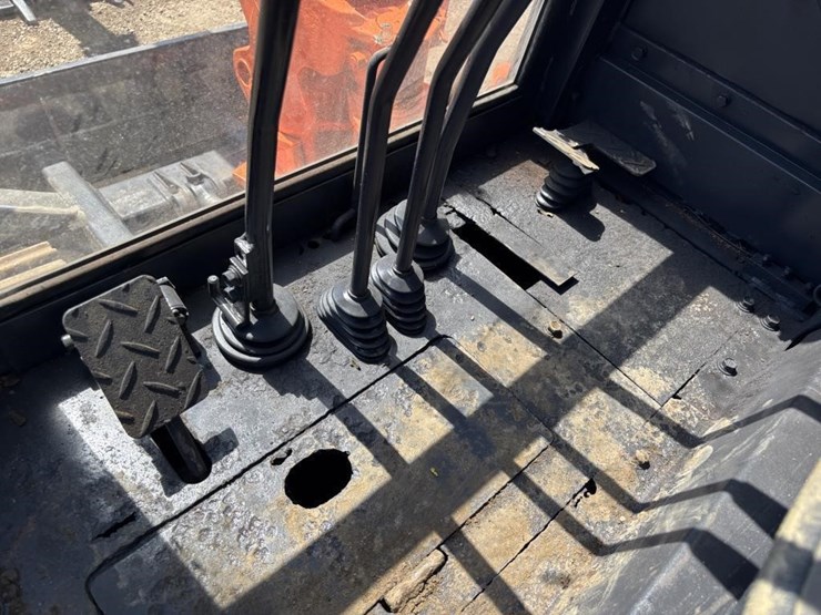 kubota-kh030-image-27