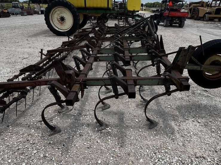john-deere-1010-image-7