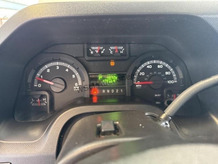 2012-ford-cargo-image-18