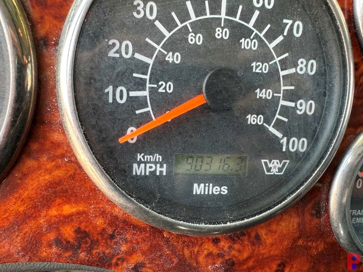 2012-western-star-4900-image-16