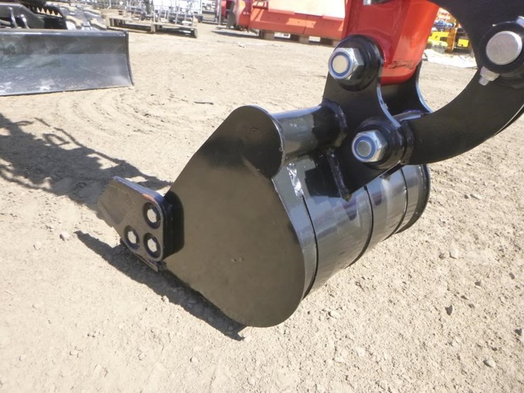2025-tpm-16-hydraulic-excavator-image-10