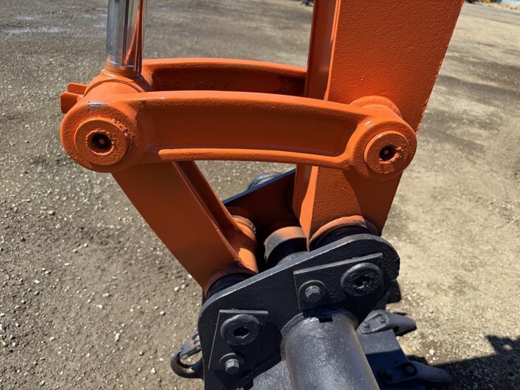kubota-kh030-image-13