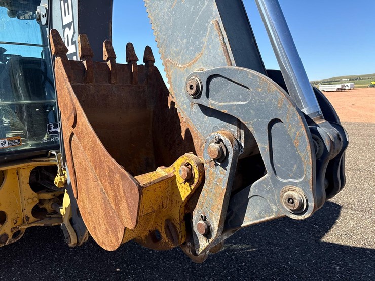 deere-310sj-image-15