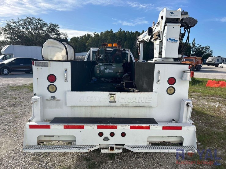 2004-auto-crane-4004eh-image-37