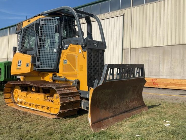 2017-deere-450k-lgp-image-7