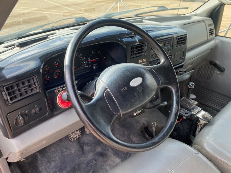 2007-ford-f750-image-8