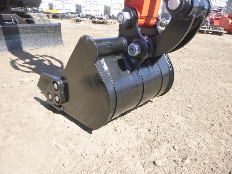 2025-tpm-16-hydraulic-excavator-image-10