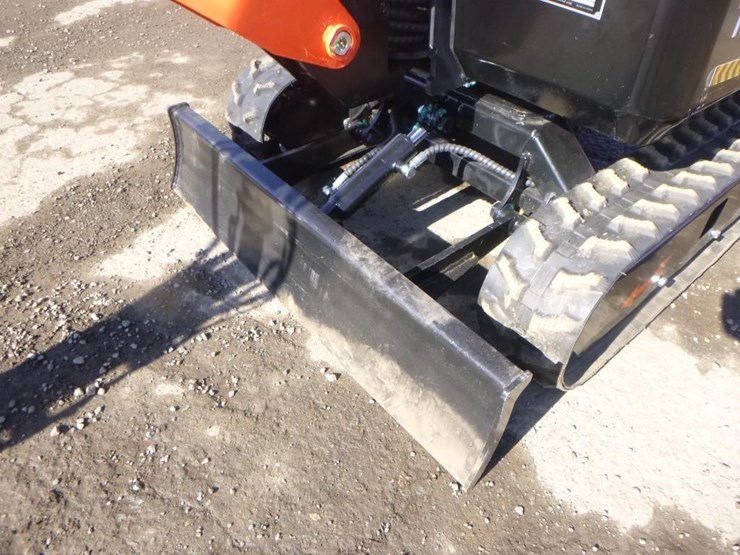 2025-tpm-20k-hydraulic-excavator-image-15