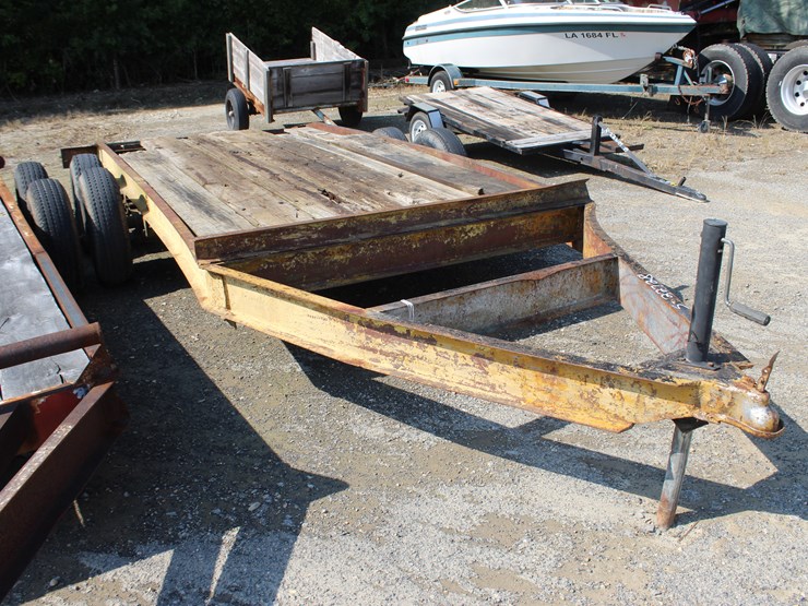 #22728-•-18ft-tandem-axle-tag-trailer-image-2
