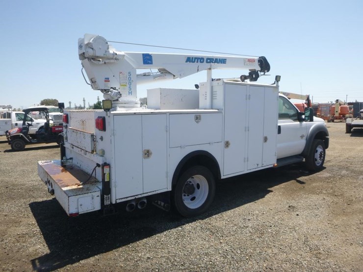 2015-ford-f550-image-3
