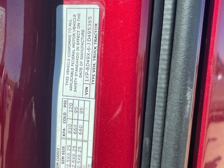 2018-peterbilt-truck-(dr12147)-image-17