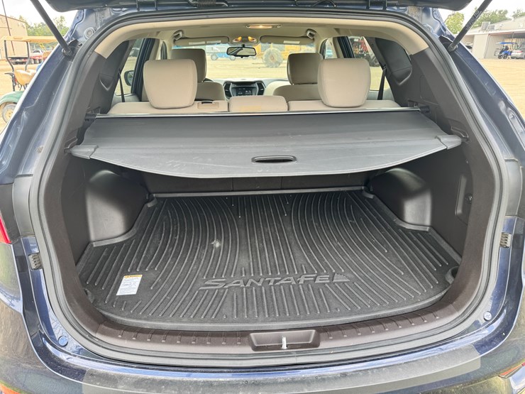 2018-hyundai-santa-fe-image-26