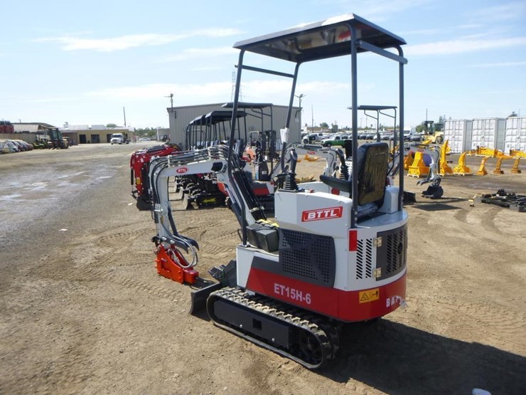 bttl-et15h-6-hydraulic-excavator-image-4