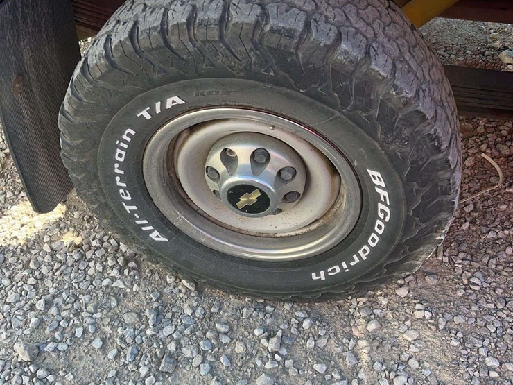 1990-chevrolet-2500-image-12