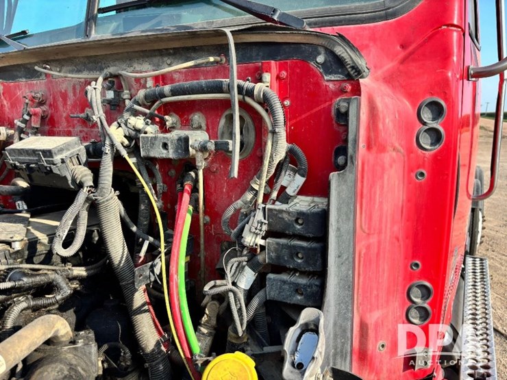 2017-western-star-w4700sb-day-cab-truck-(gp11329,-unit-82)-image-67