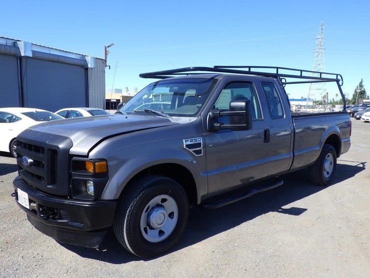2009-ford-f250-image-1