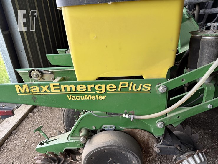 1997-john-deere-1770-image-25