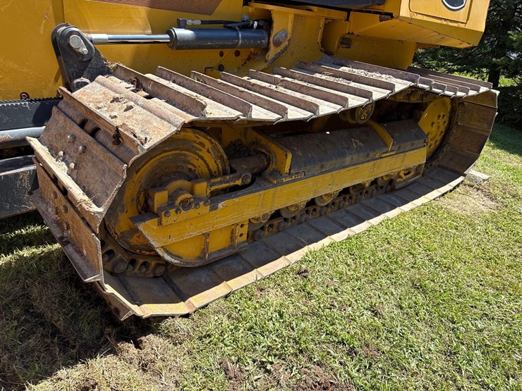 2022-deere-550k-lgp-image-8