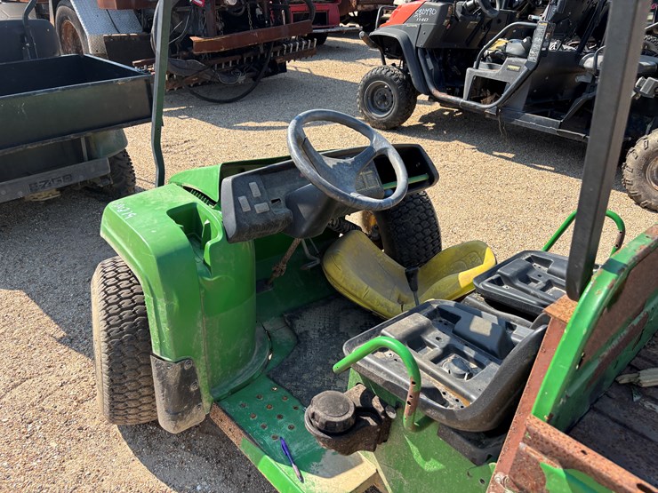 john-deere-gator-image-5