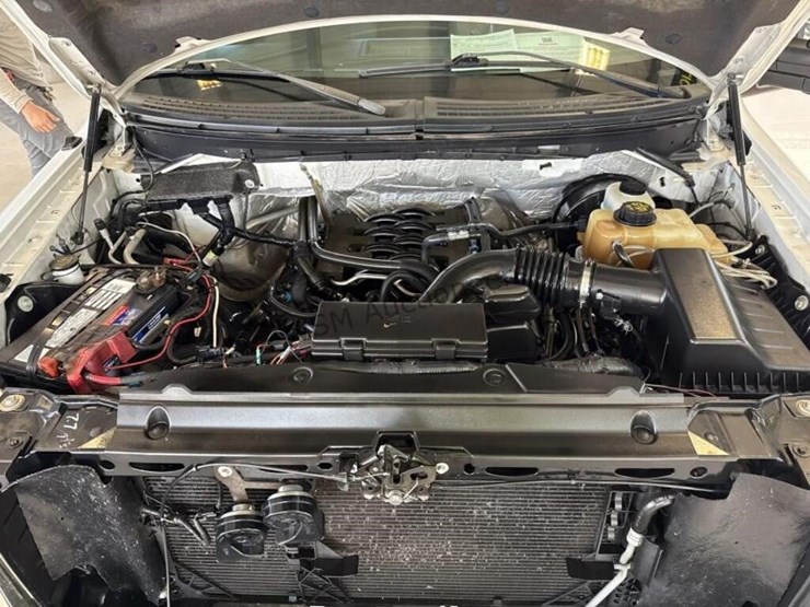 2011-ford-f150-image-14