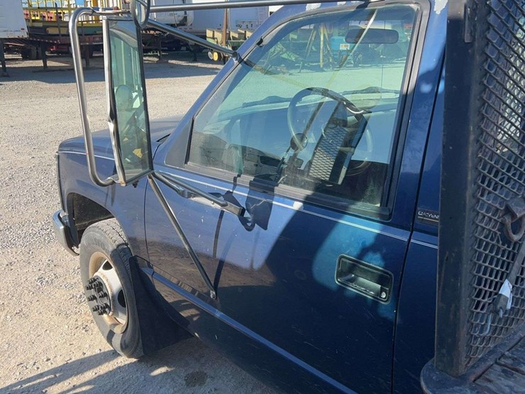1994-chevrolet-3500-image-10