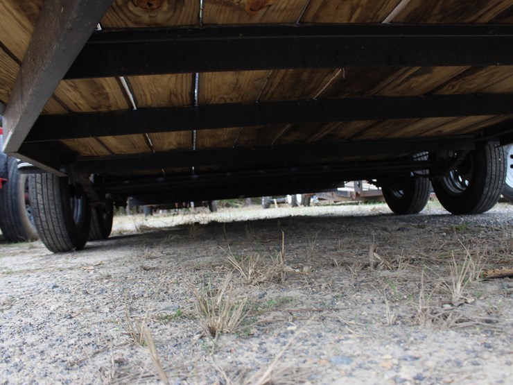 #23060-•-2024-16ft-double-a-utility-trailer-with-tailgate-lift-image-8