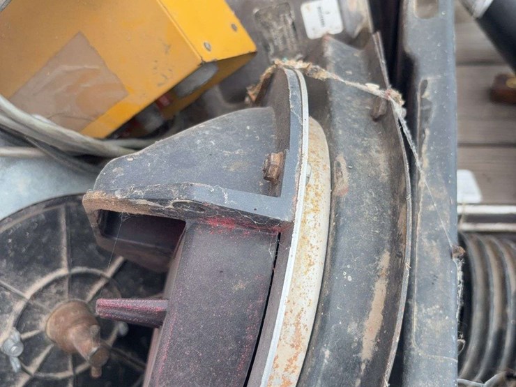 john-deere-7000-image-18