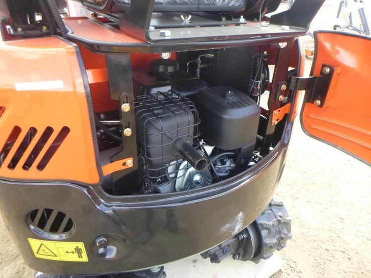 2025-tpm-16-hydraulic-excavator-image-23