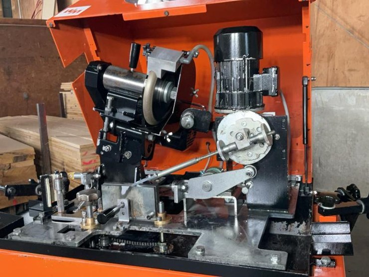 #216-•-2022-wood-mizer-1066-automatic-sharpener-image-9