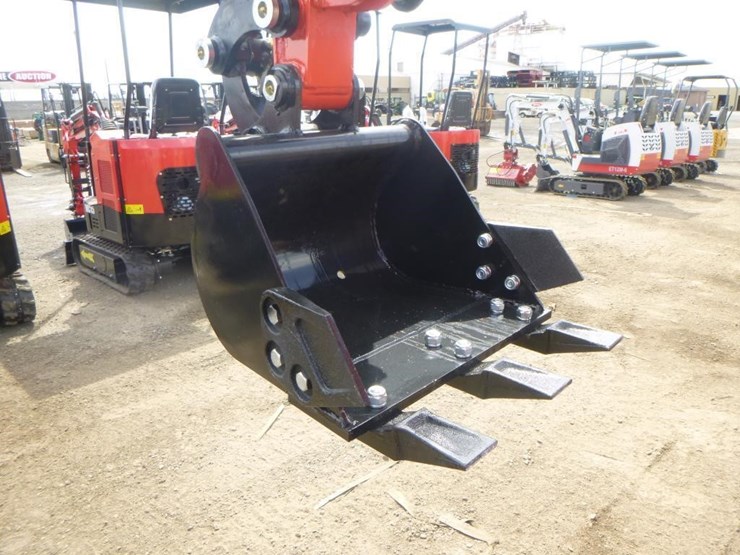 2025-tpm-16-hydraulic-excavator-image-7