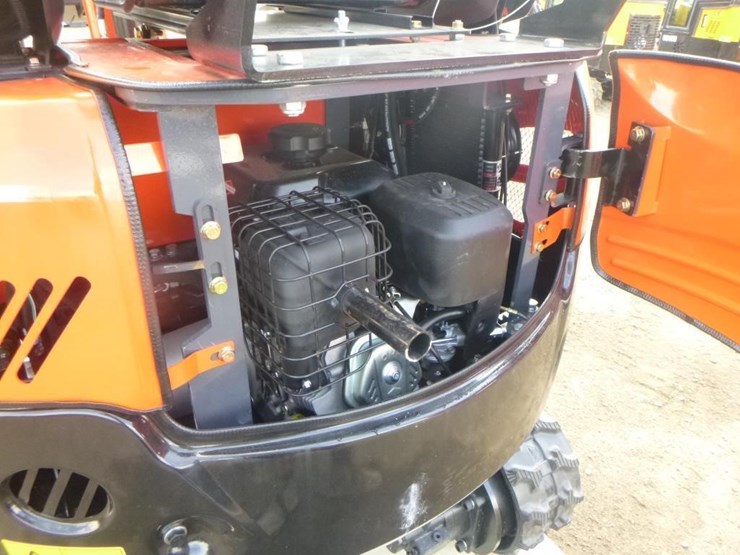 2025-tpm-16-hydraulic-excavator-image-23