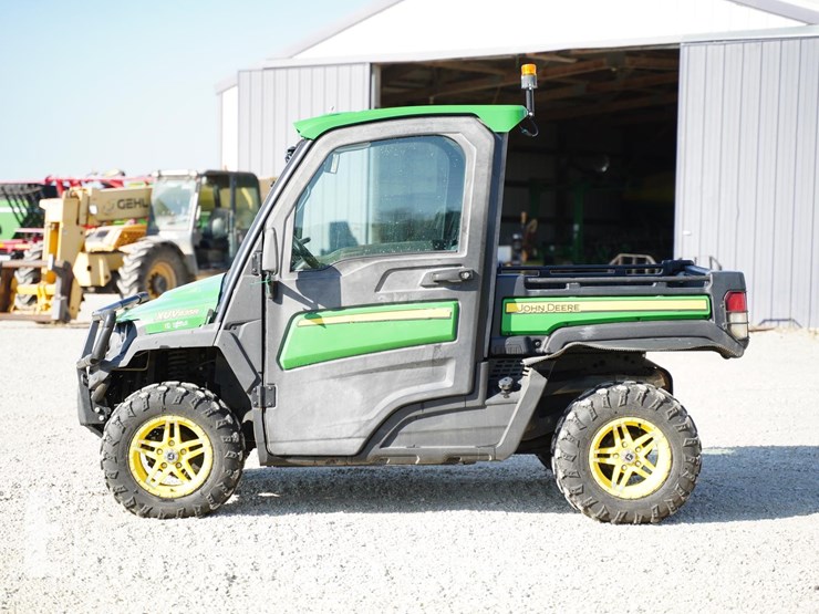 2018-john-deere-gator-xuv-835r-image-8