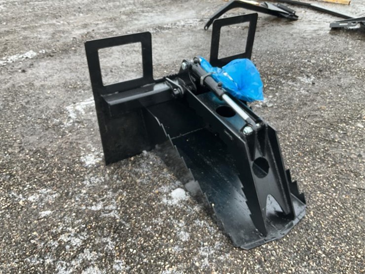 #607-•-skid-steer-spade-grapple-image-1