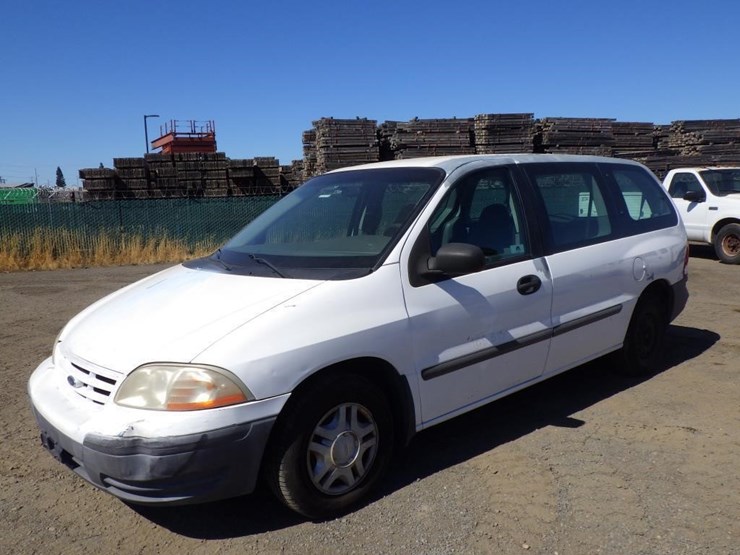 2000-ford-windstar-image-1