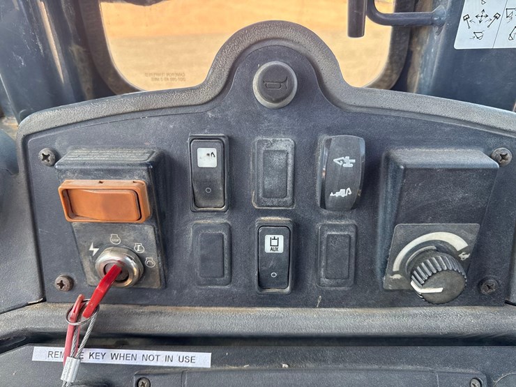 deere-310sj-image-28