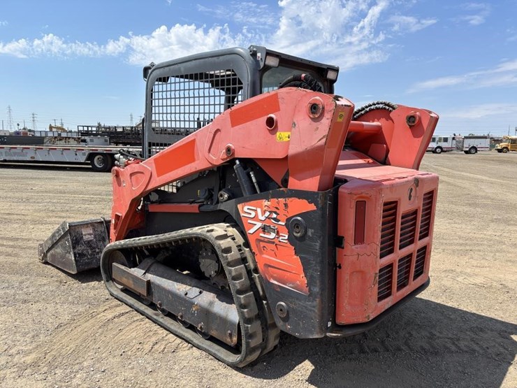 2019-kubota-svl75-2-image-4