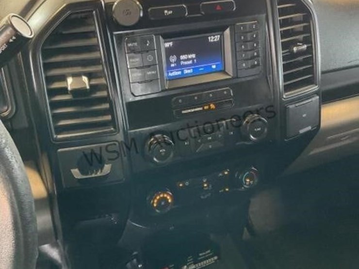 2016-ford-f150-image-19