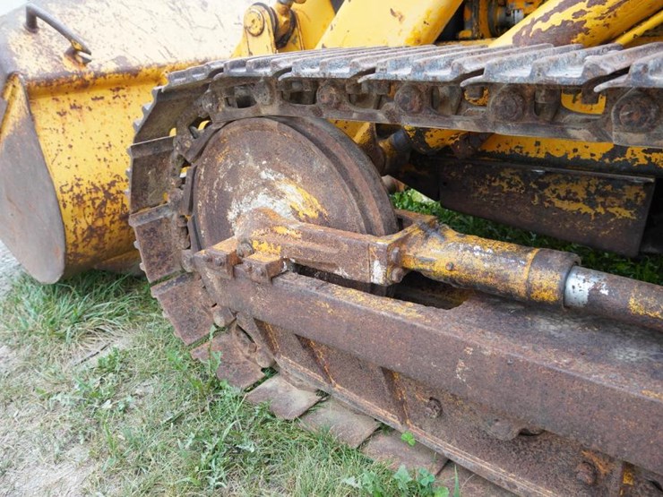 deere-350b-image-14