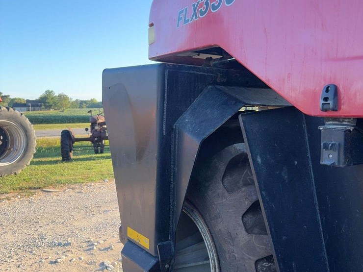case-ih-flx3300b-image-22