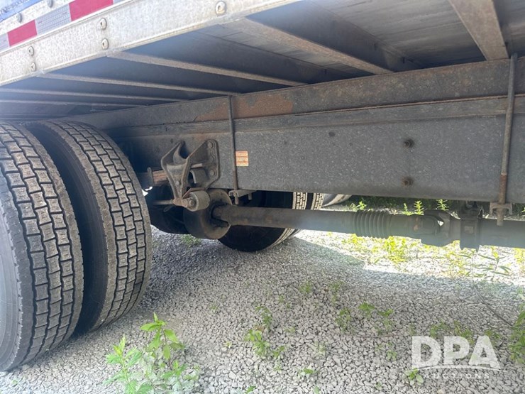 2015-ford-f650-image-26